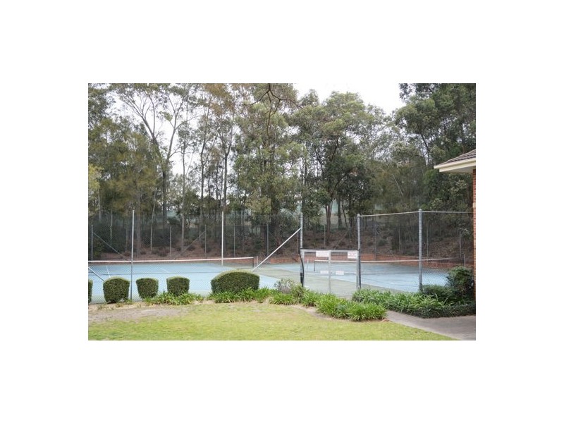 34/40 Strathalbyn Drive, Oatlands NSW 2117