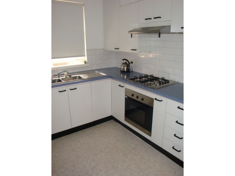 4/82A Weston Street, Harris Park NSW 2150