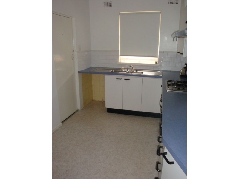 4/82A Weston Street, Harris Park NSW 2150