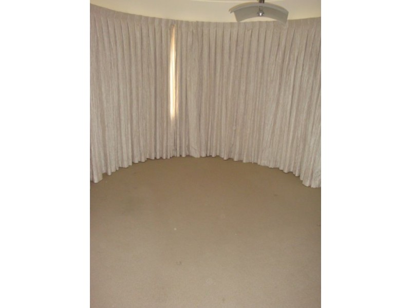 4/82A Weston Street, Harris Park NSW 2150