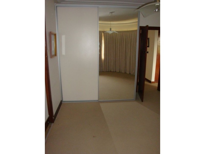 4/82A Weston Street, Harris Park NSW 2150