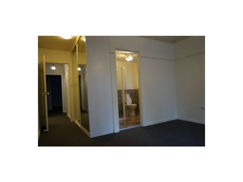 2/27 Helen Street, Westmead NSW 2145