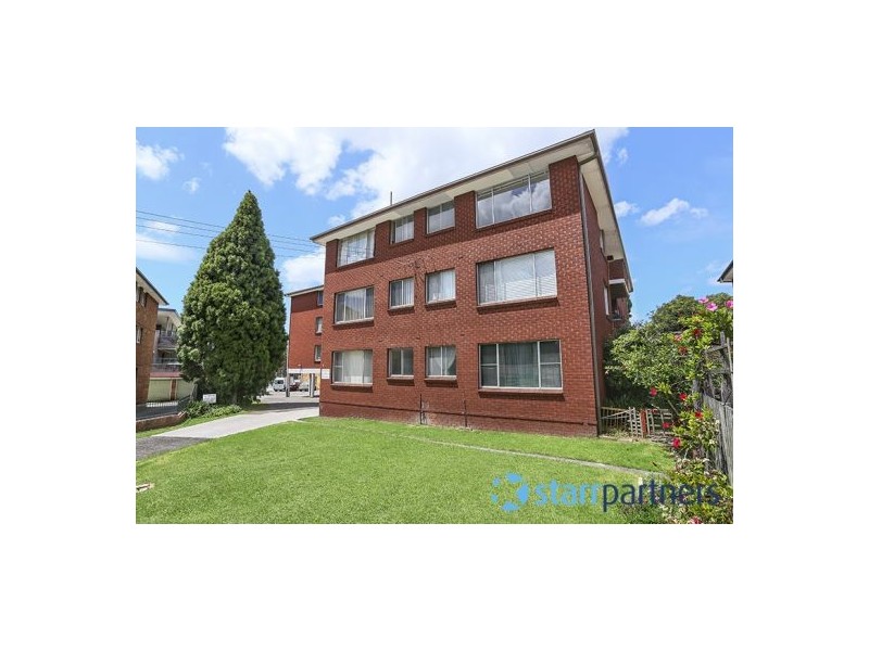 1/4 Mooney Street, Strathfield South NSW 2136