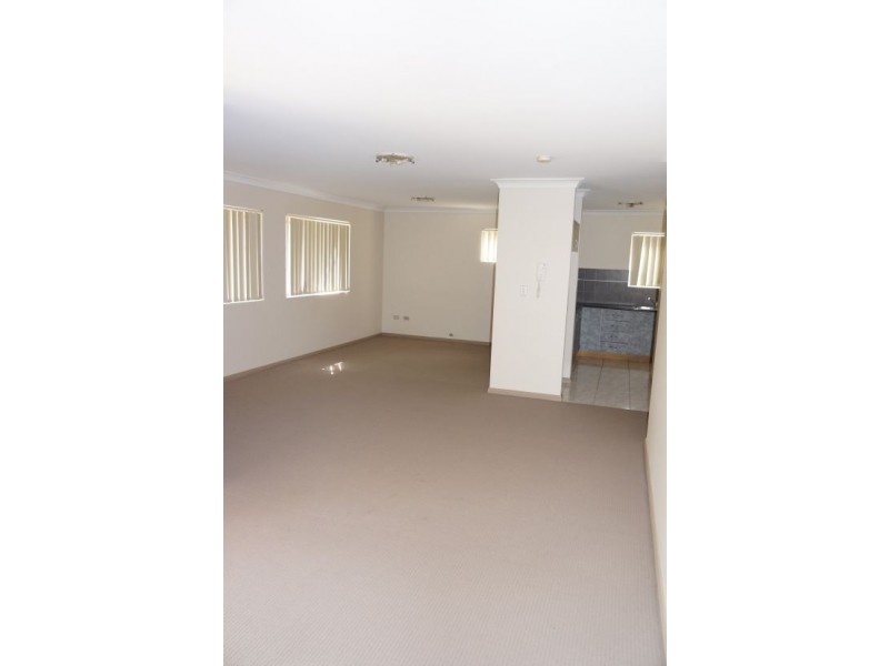 6/14 Fourth Avenue, Blacktown NSW 2148