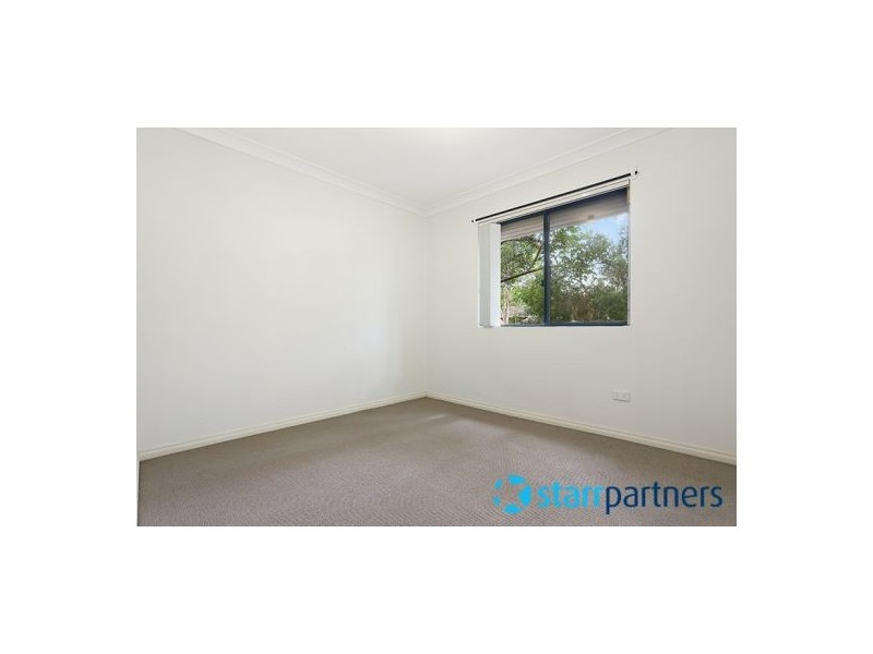 2/234 Targo Road, Toongabbie NSW 2146