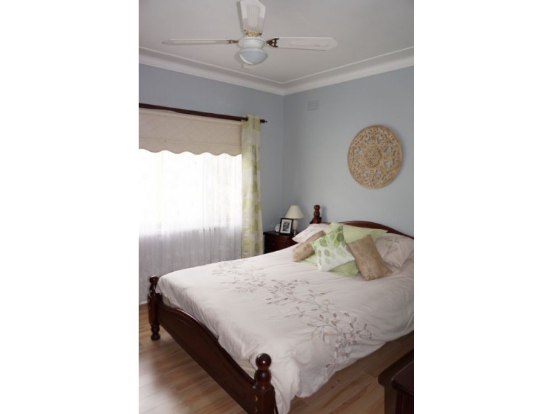 14 Crestbrook St, Seven Hills NSW 2147