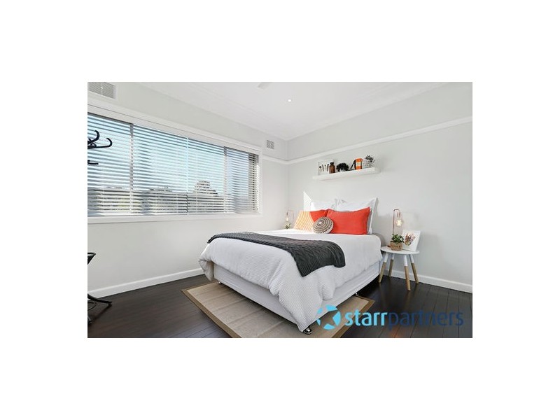 9 Fletcher Street, Northmead NSW 2152