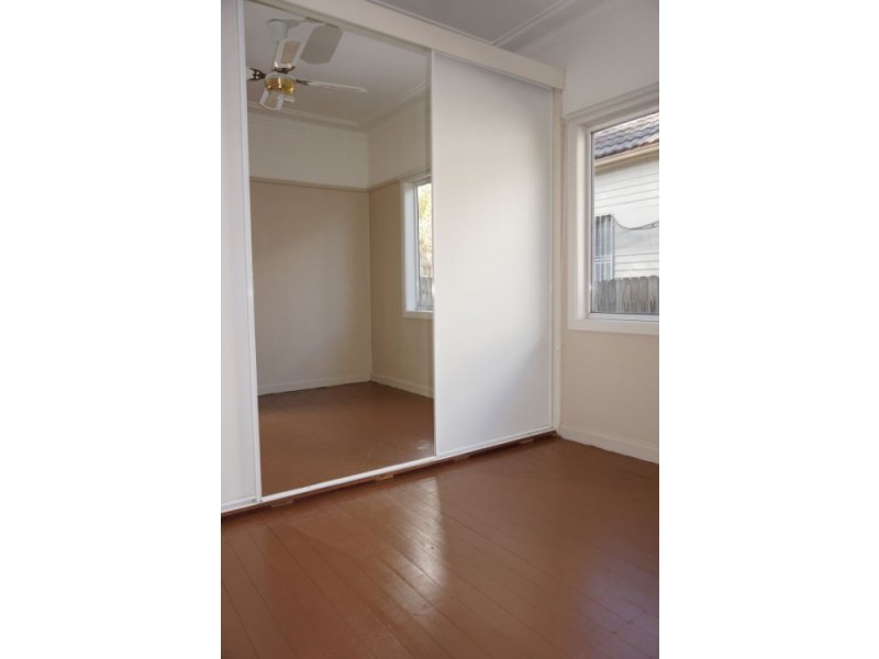 39 Cleone Street, Guildford NSW 2161