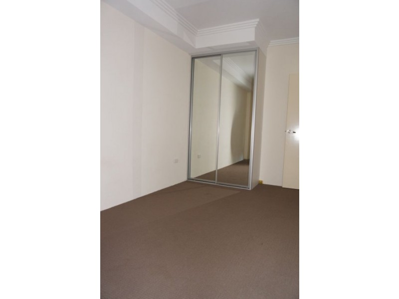 25/2-6 Howard Ave, Northmead NSW 2152