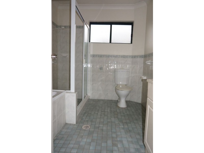 13/124 Spurway St, Ermington NSW 2115