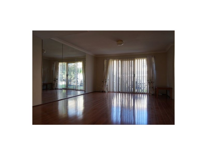 8/32 Francis Street, Castle Hill NSW 2154