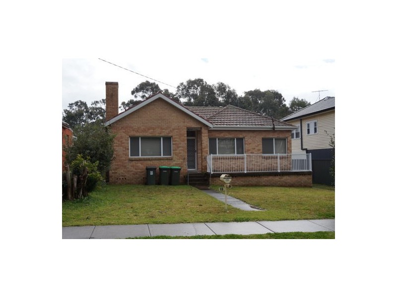 13 Hopkins Street, Wentworthville NSW 2145