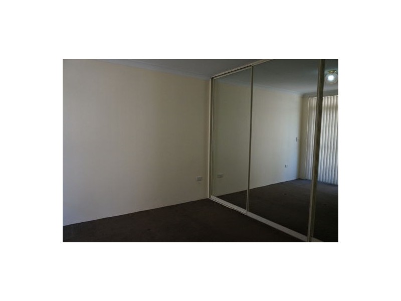 8/261-265 Dunmore Street, Pendle Hill NSW 2145