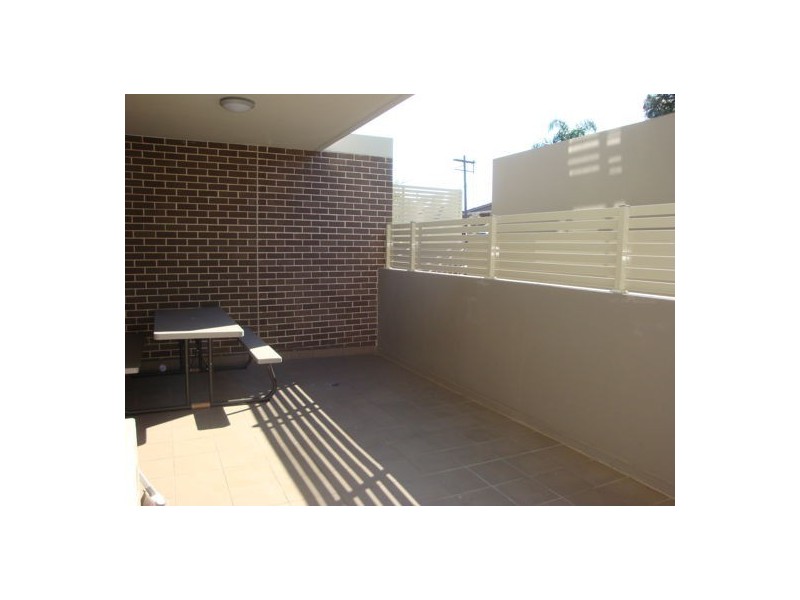 2/93 THOMAS STREET, Parramatta NSW 2150