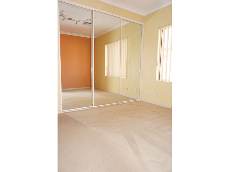 1/3-5 Irving Street, Parramatta NSW 2150