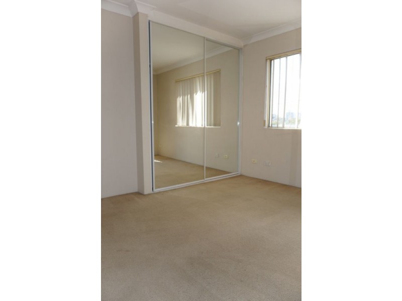 8/60-62 Pitt St, Granville NSW 2142