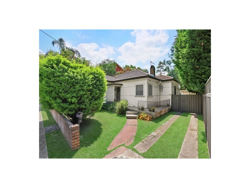 15 Inkerman St, Granville NSW 2142