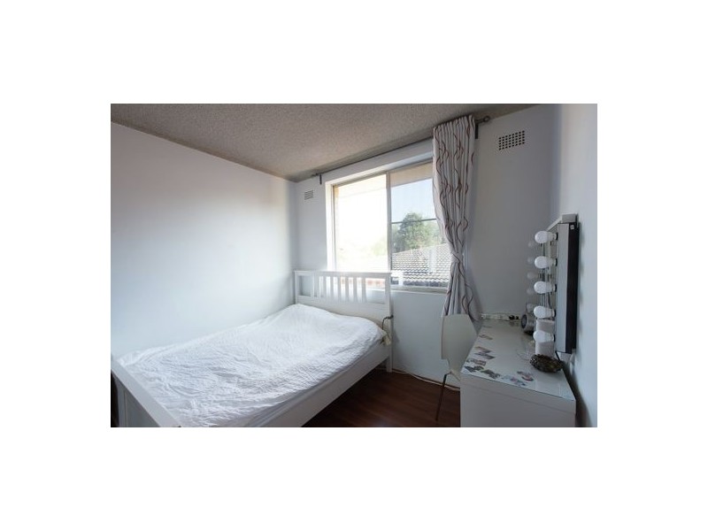 6/11 Queens Rd, Westmead NSW 2145
