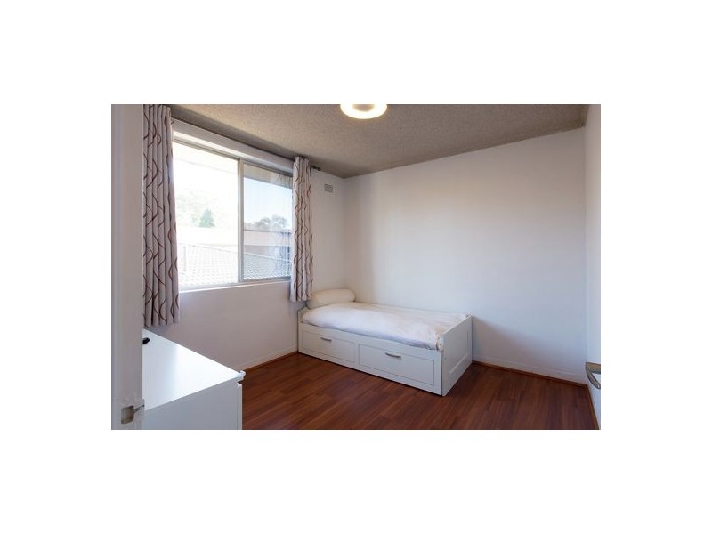 6/11 Queens Rd, Westmead NSW 2145