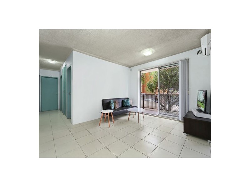 9/12 Early St, Parramatta NSW 2150