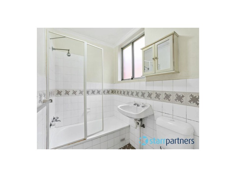 1/16a Wigram Street, Harris Park NSW 2150