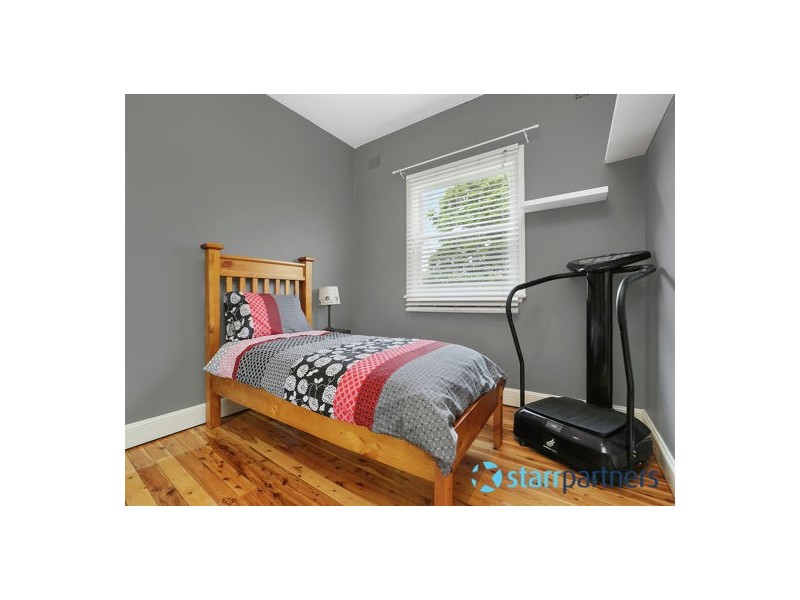 133 Binalong Road, Old Toongabbie NSW 2146