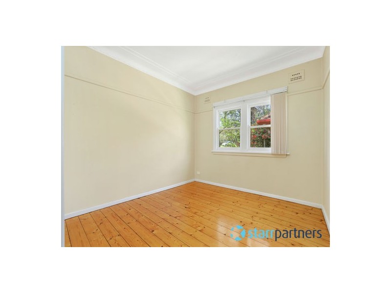 10 Deakin St, Ermington NSW 2115