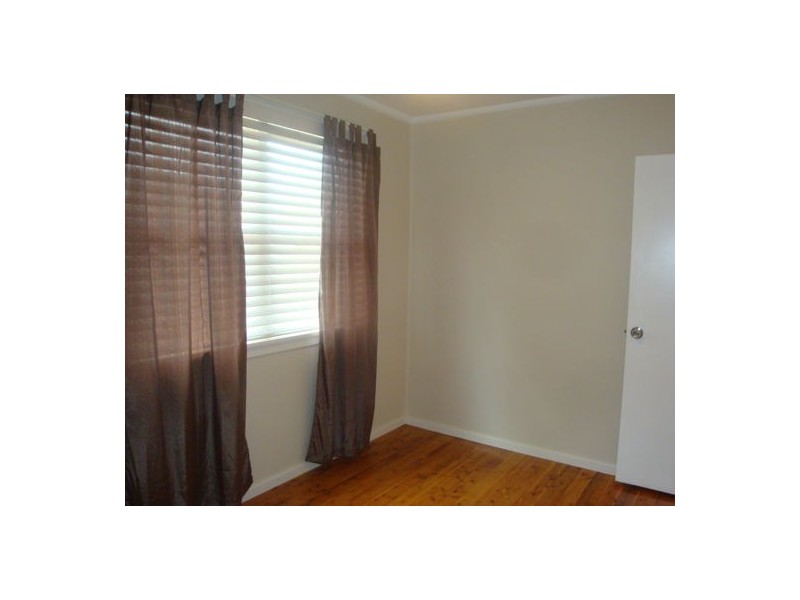 84 Solander Road, Seven Hills NSW 2147