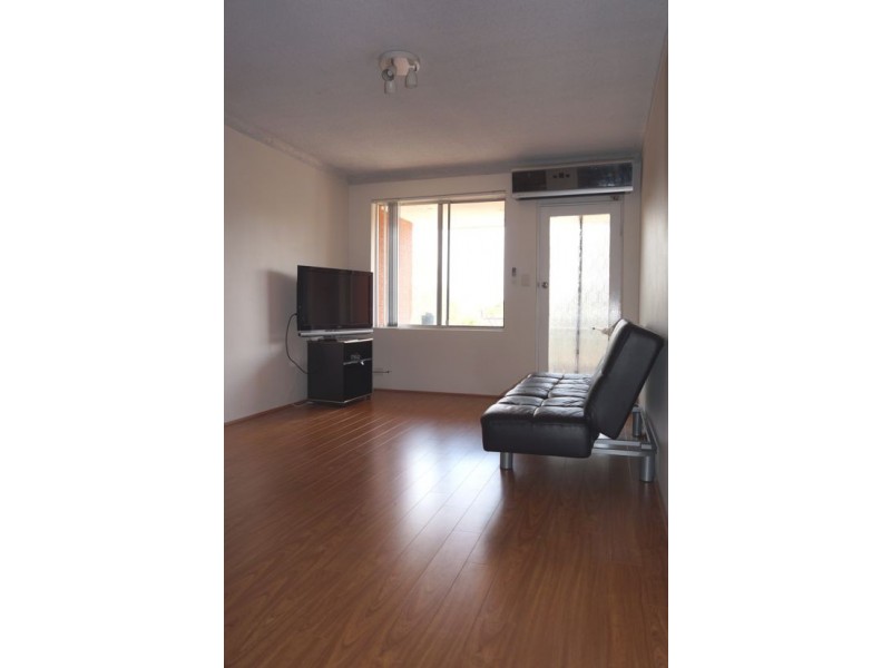 12/13 Brisbane Street, Harris Park NSW 2150