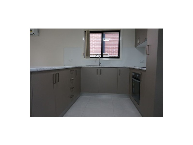 12a Henry Street, Guildford NSW 2161