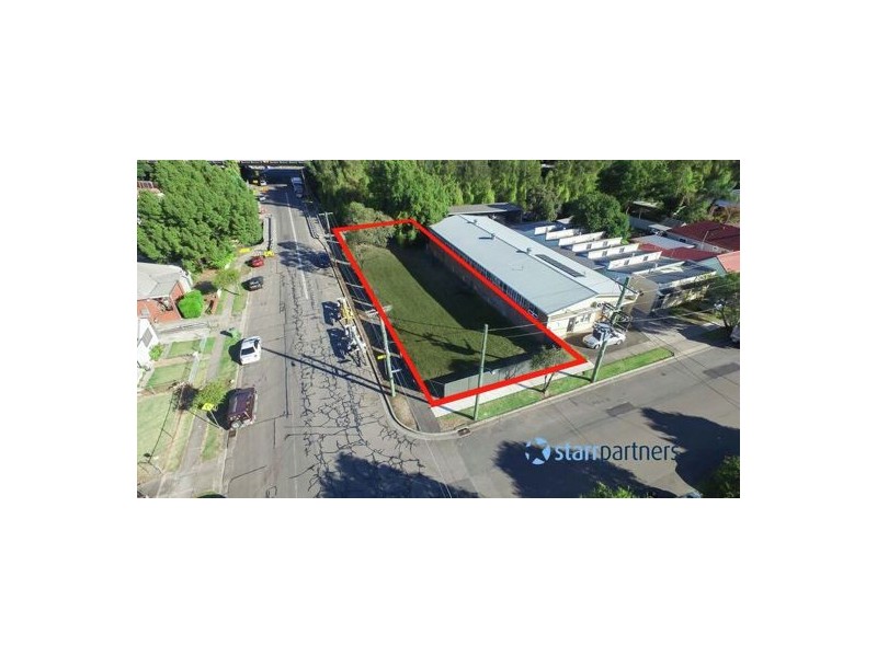 2 Ritchie Street, Rosehill NSW 2142