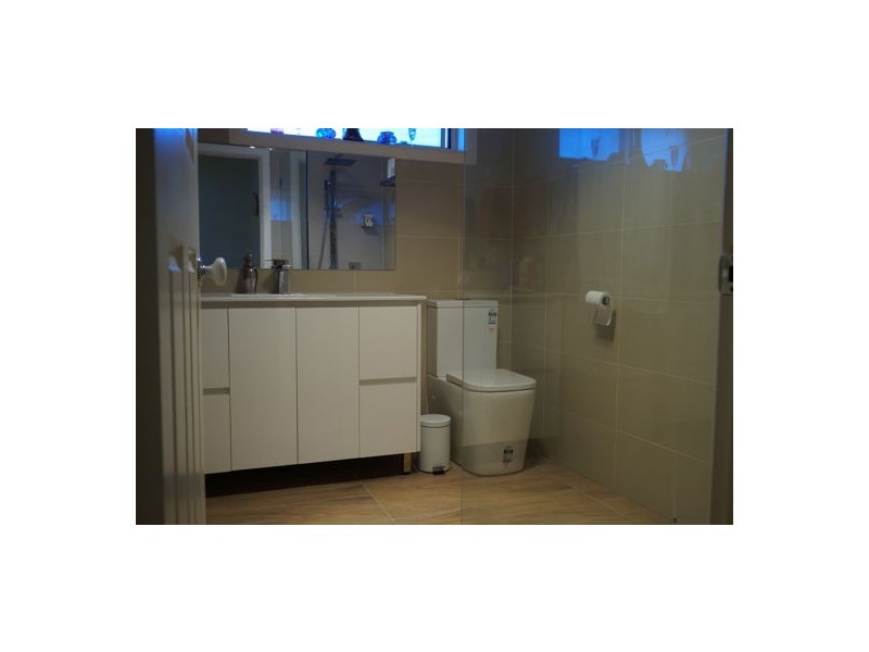 53 Lyle Street, Girraween NSW 2145