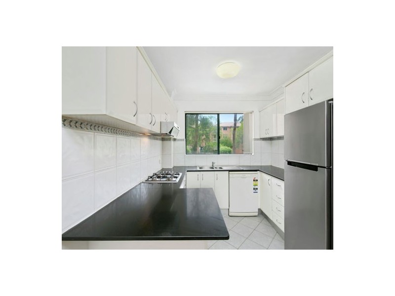 3/2-6 Mowle Street, Westmead NSW 2145