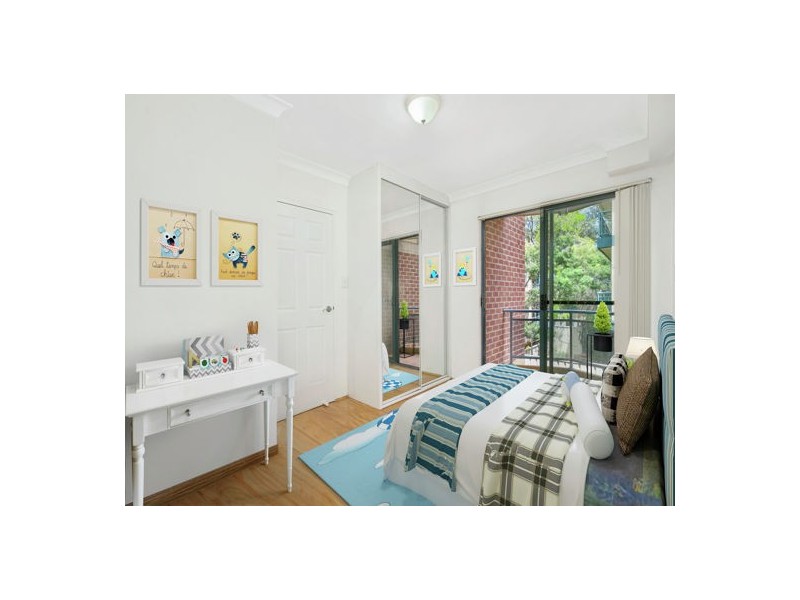 3/2-6 Mowle Street, Westmead NSW 2145