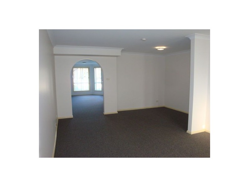 1/211 Windsor Road, Northmead NSW 2152