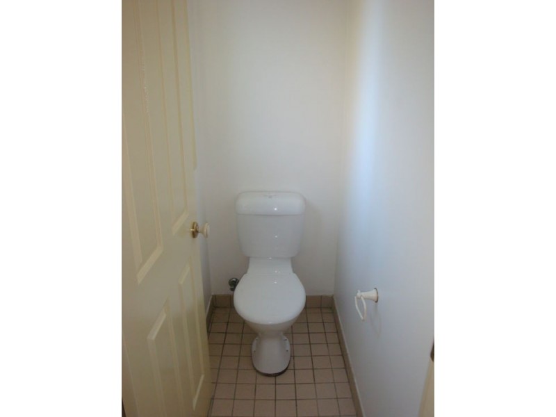 1/211 Windsor Road, Northmead NSW 2152