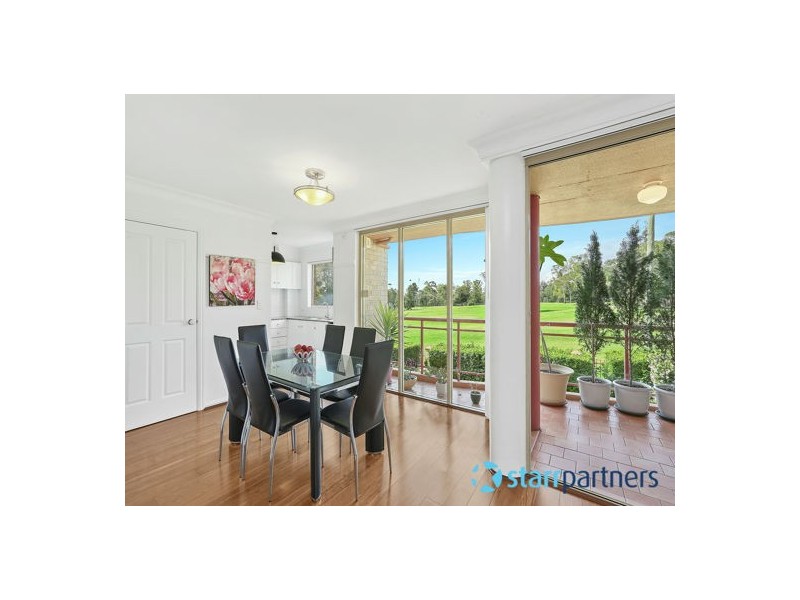 8/25 Parkside Lane, Westmead NSW 2145