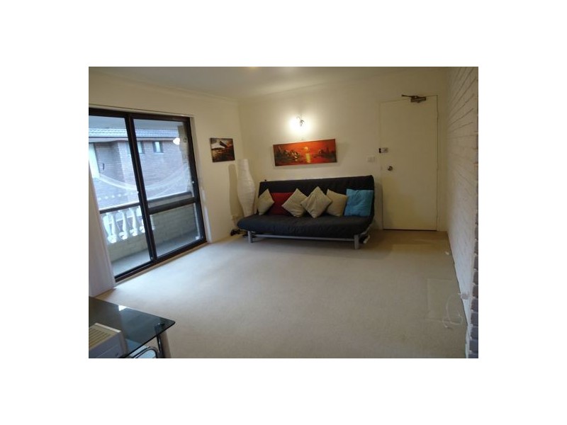 6/17 Central Avenue, Westmead NSW 2145