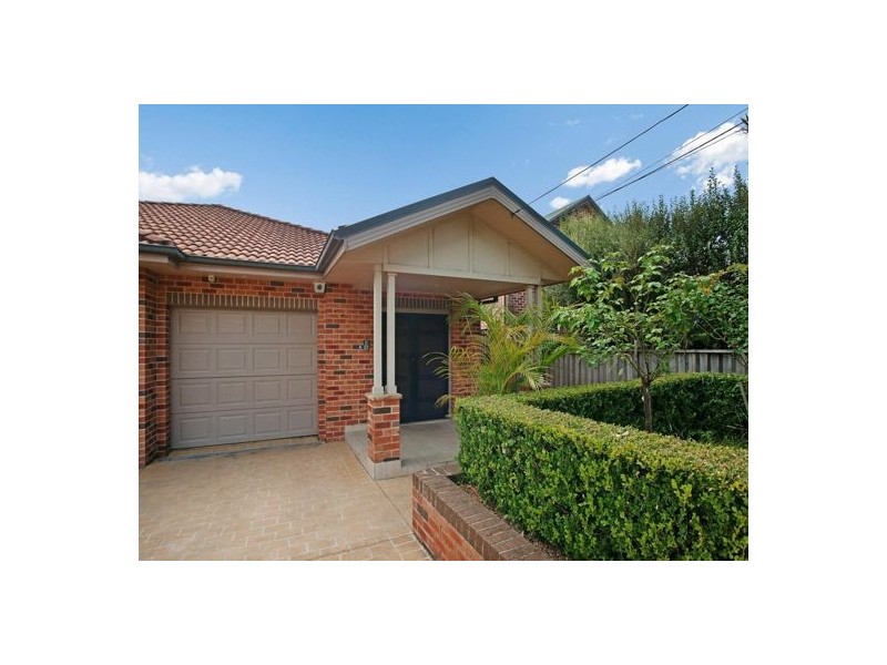 33 Woodlands Street, Baulkham Hills NSW 2153