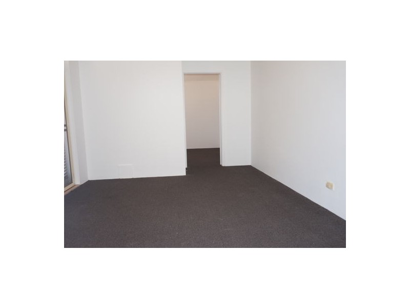 8/18 Wigram St, Harris Park NSW 2150