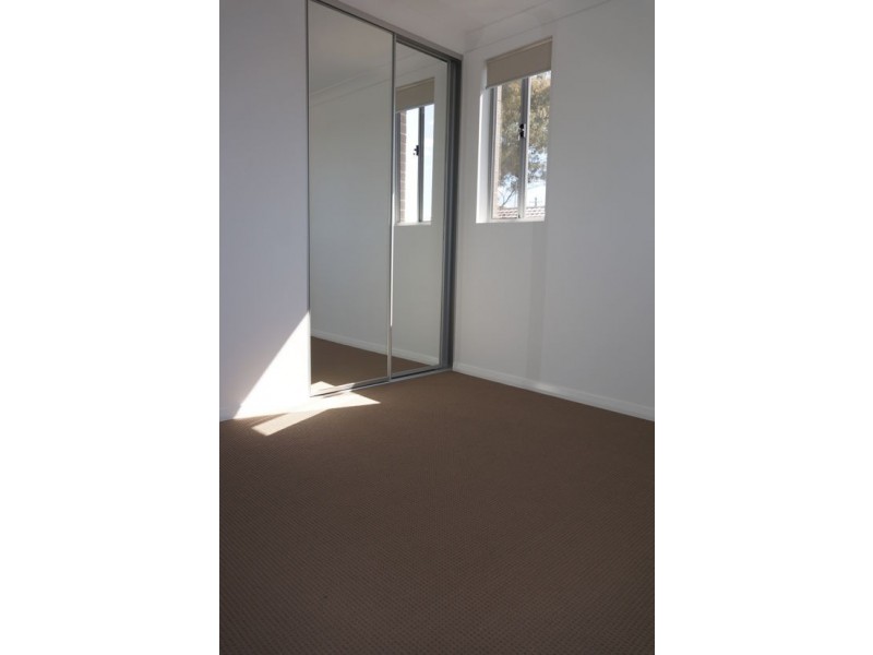 19/11-15 Robilliard Street, Mays Hill NSW 2145