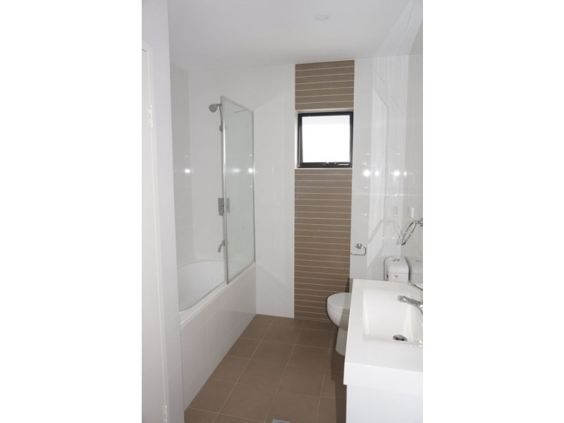 4/8 Wigram Street, Harris Park NSW 2150