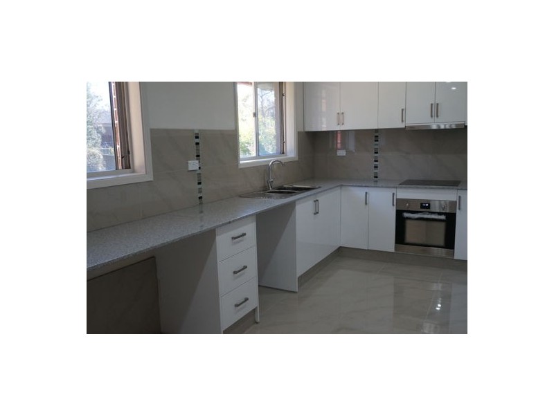 2 Sanders Road, Baulkham Hills NSW 2153