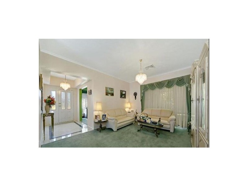 70 Darcey Road, Castle Hill NSW 2154