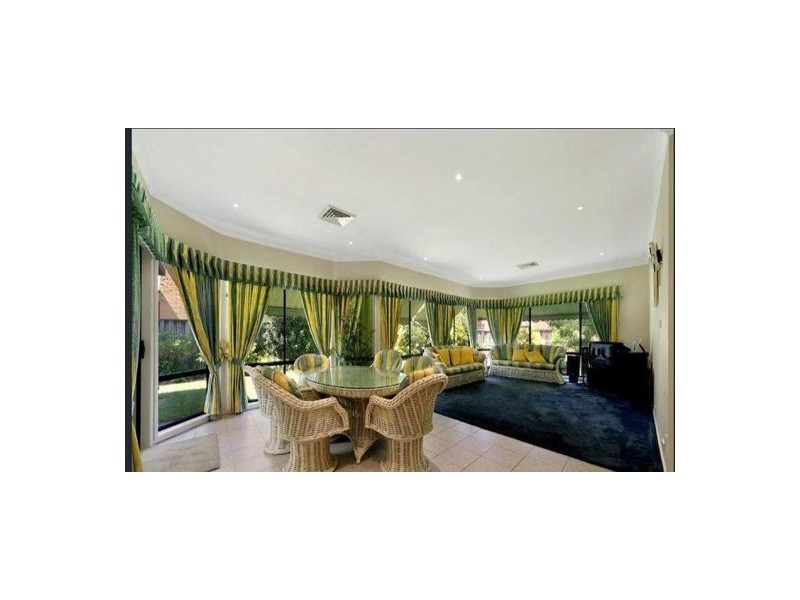 70 Darcey Road, Castle Hill NSW 2154