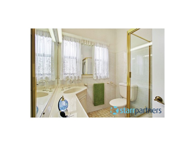 6 Hollywood Street, South Wentworthville NSW 2145