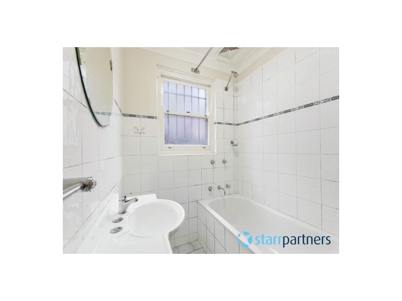 2/47 Harris Street, Harris Park NSW 2150