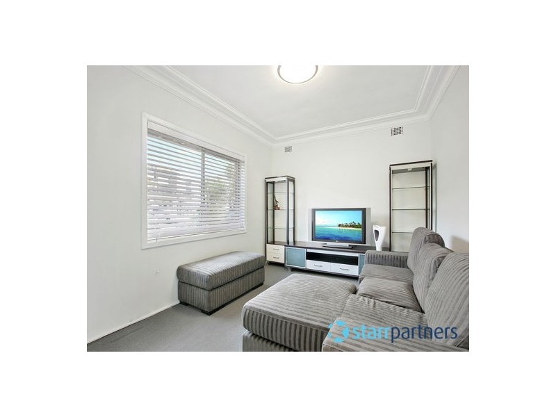 4 Balmoral Road, Northmead NSW 2152
