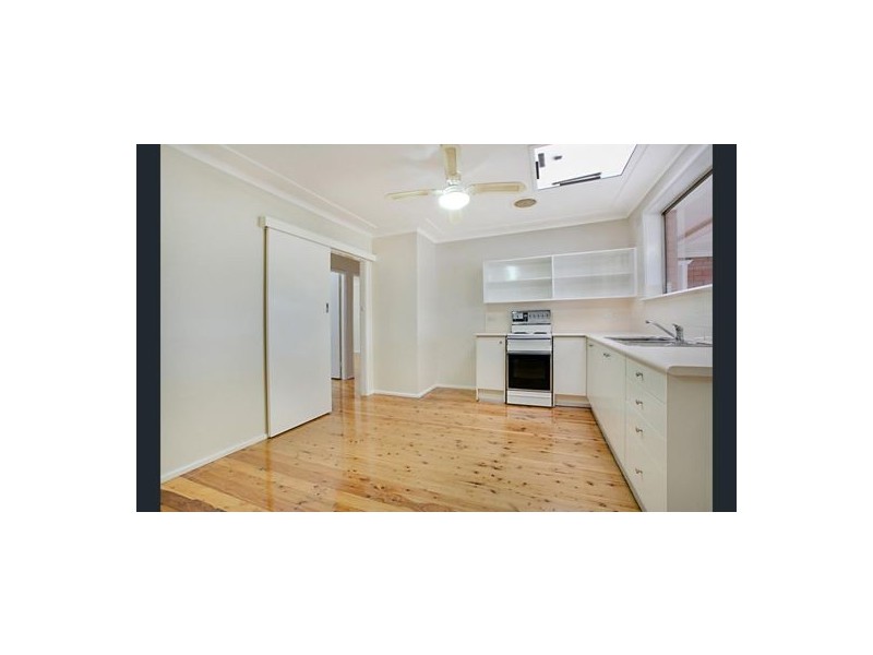 15 Breyley Road, Cambridge Park NSW 2747