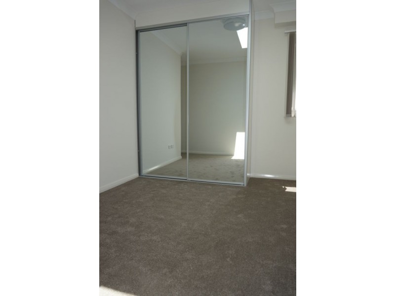 27/11-15 Peggy Street, Mays Hill NSW 2145